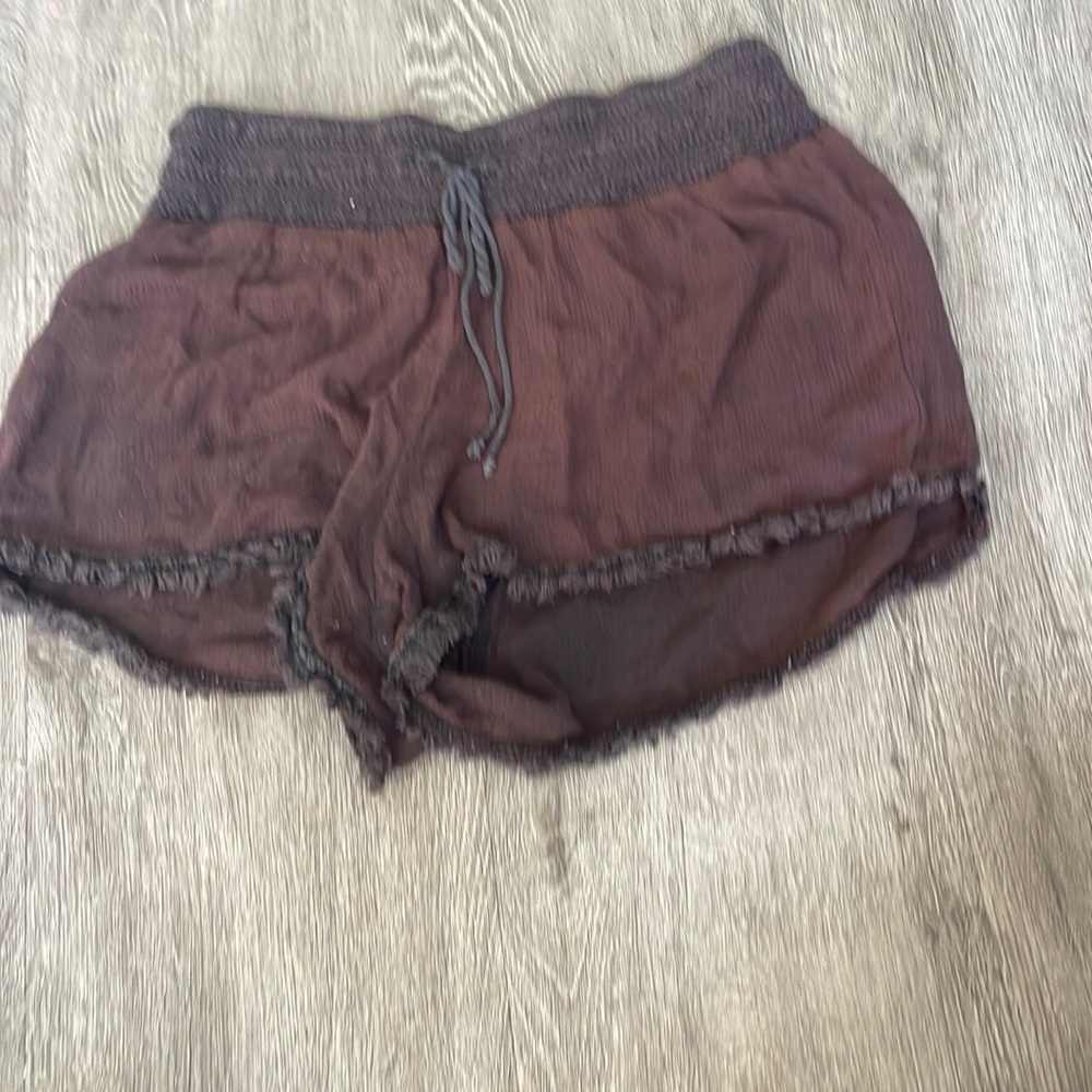 Brown airy shorts